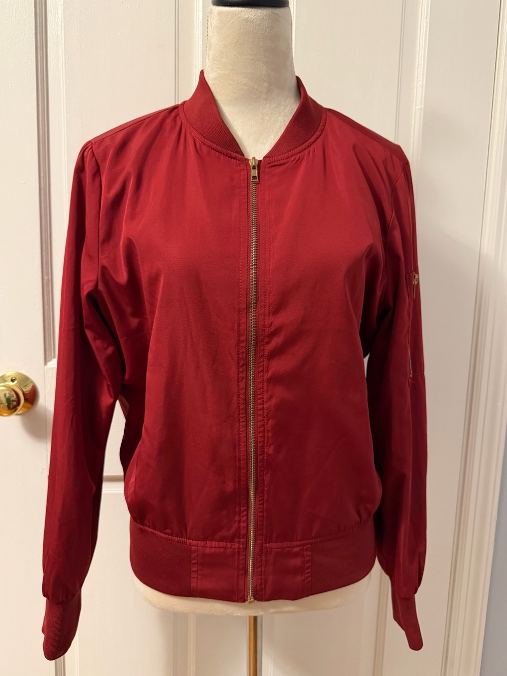 Casting LA Women’s Red Satin Bomber Jacket with Gold-Tone Zipper Closure, Size L